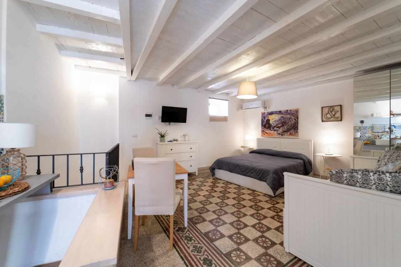 Casa Talete Cozy Apartment In Ortigia - First Floor Сиракузы Экстерьер фото